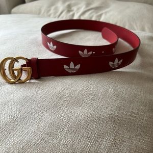 Almost new gucci belt